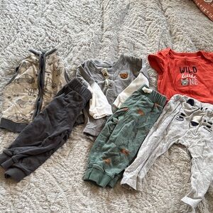 Carter's Gray and Green Kids Sweatpants 9 months